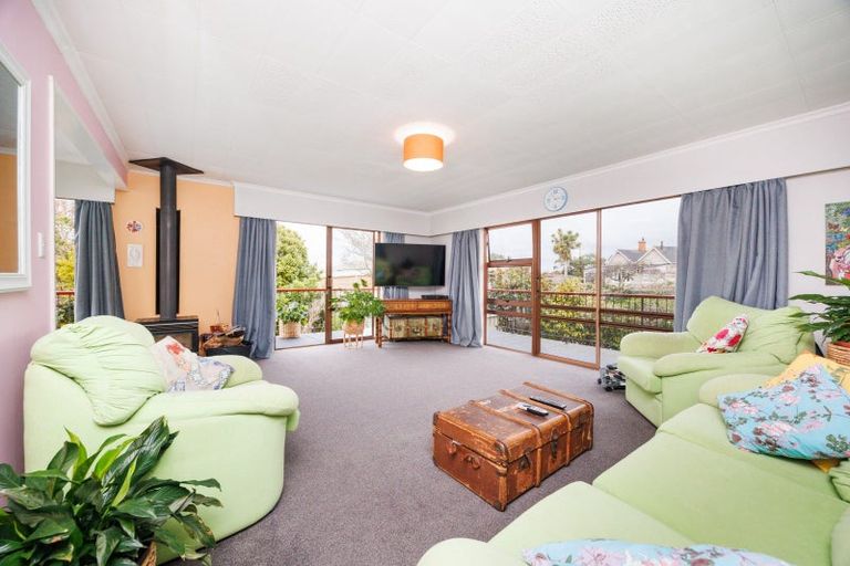 Photo of property in 4 Eastview Place, Feilding, 4702