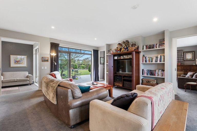 Photo of property in 11 Rossington Drive, West Melton, 7618