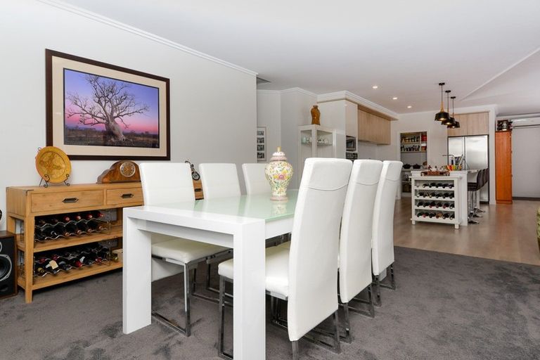 Photo of property in 52 Helen June Avenue, Flagstaff, Hamilton, 3210