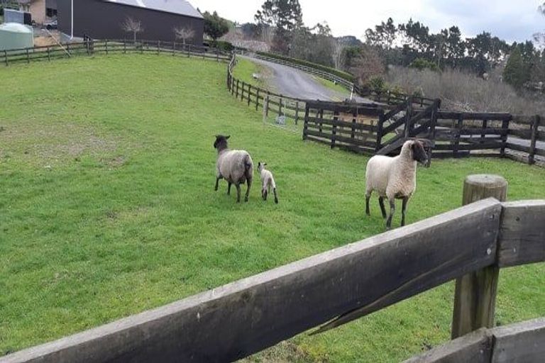 Photo of property in 275h Paparimu Road, Hunua, Papakura, 2583