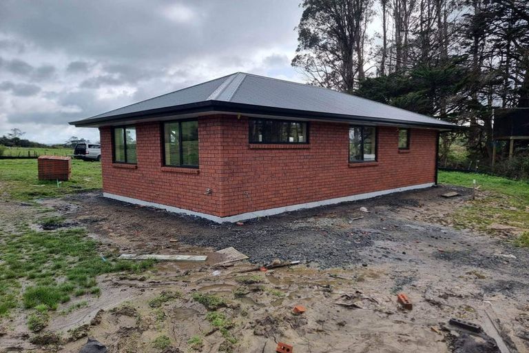 Photo of property in 225d Amreins Road, Taupaki, 0782