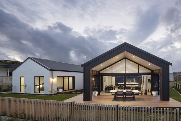 Photo of property in 1 Whitworth Lane, Omokoroa, 3114