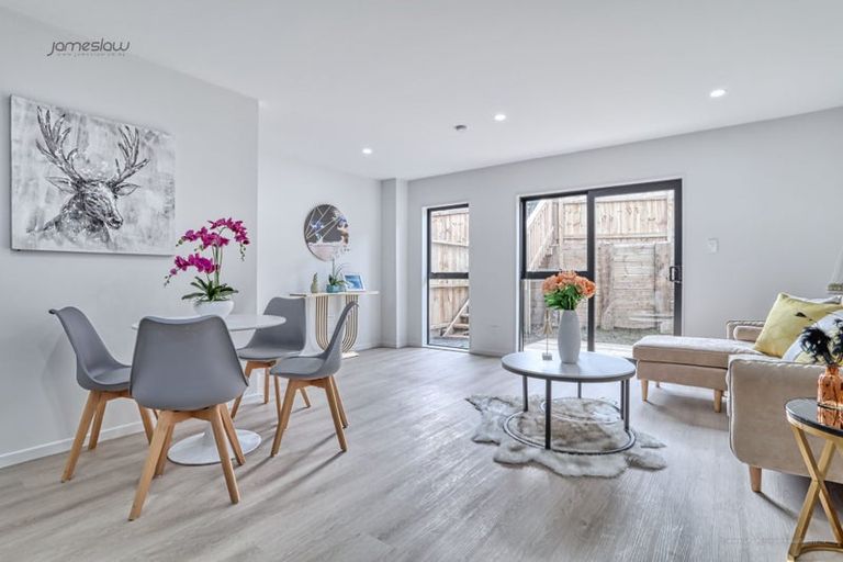 Photo of property in 13b Parkview Place, Pakuranga, Auckland, 2010