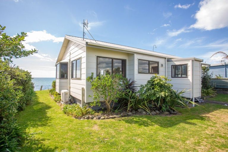 Photo of property in 171 Pukehina Parade, Pukehina, 3189