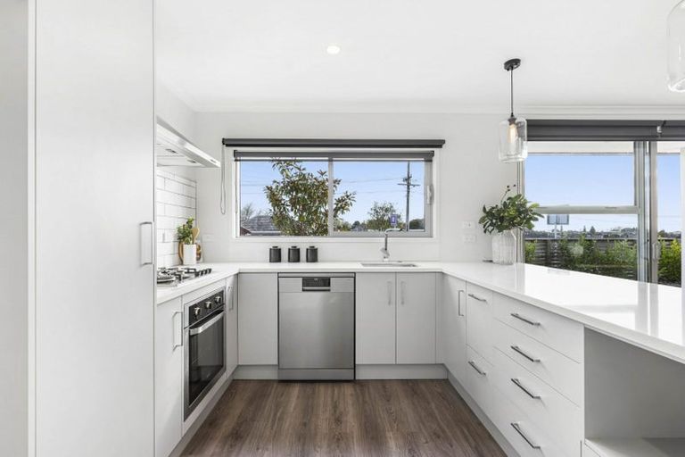 Photo of property in 1/22 Thomson Avenue, Dinsdale, Hamilton, 3204