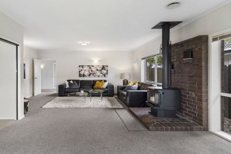 Photo of property in 9 Culver Terrace, Howick, Auckland, 2014