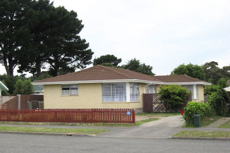 Photo of property in 110 Hay Street, Bromley, Christchurch, 8062
