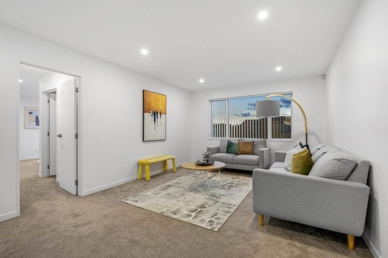 Photo of property in 47 Johns Creek Crescent, Silverdale, 0932