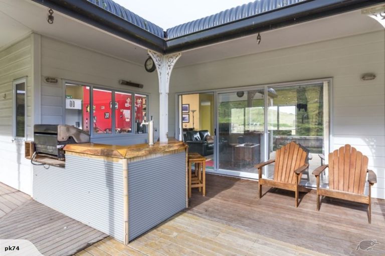 Photo of property in 40 Grant Road, Kinloch, Taupo, 3385