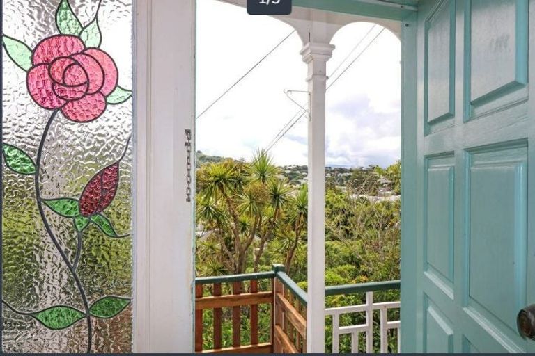 Photo of property in 33 Nottingham Street, Karori, Wellington, 6012