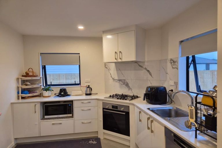 Photo of property in 99e Mahia Road, Wattle Downs, Auckland, 2103