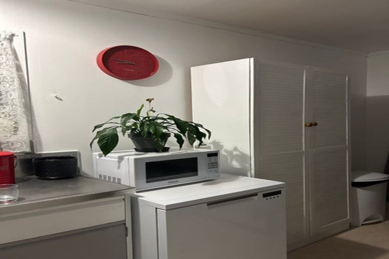 Photo of property in 8a Spinel Place, Pukehangi, Rotorua, 3015