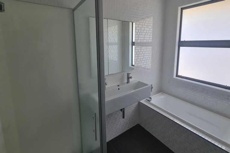 Photo of property in 3 Portofina Court, Papamoa Beach, Papamoa, 3118