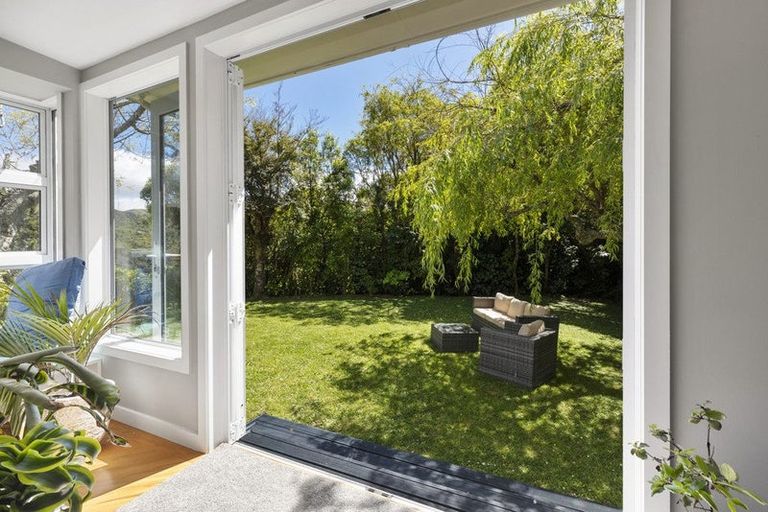 Photo of property in 3 Arden Way, Wilton, Wellington, 6012