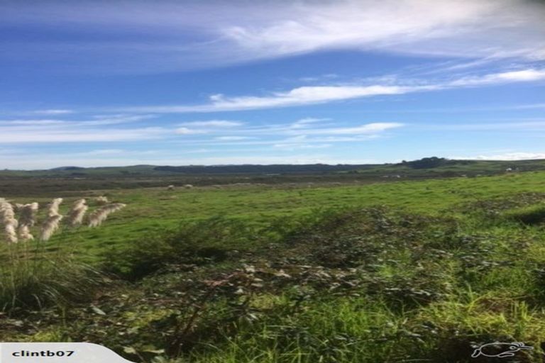 Photo of property in 14 Totara Road, Mata, Whangarei, 0171