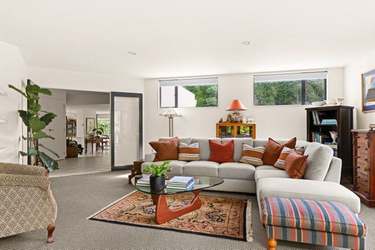 Photo of property in 145 Milton Road, Bluff Hill, Napier, 4110