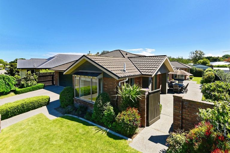 Photo of property in 25 Heathridge Place, Lincoln, 7608