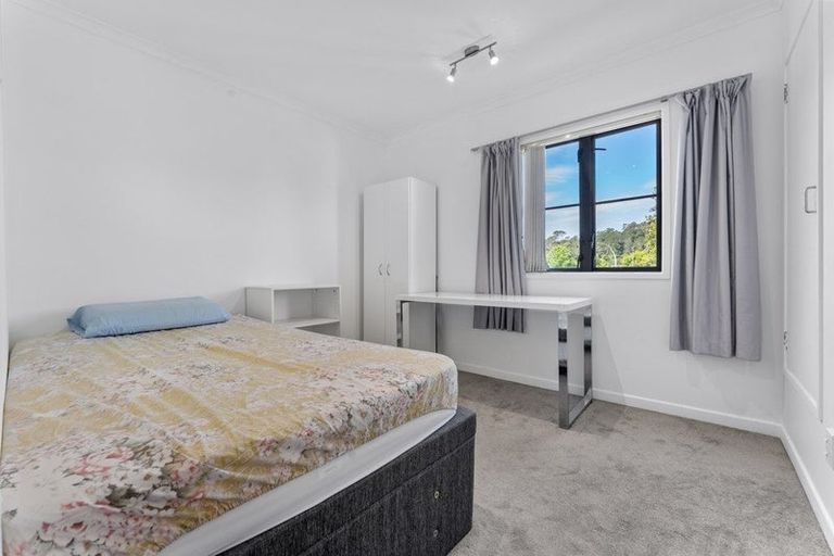 Photo of property in 1/8 Carolina Place, Albany, Auckland, 0632