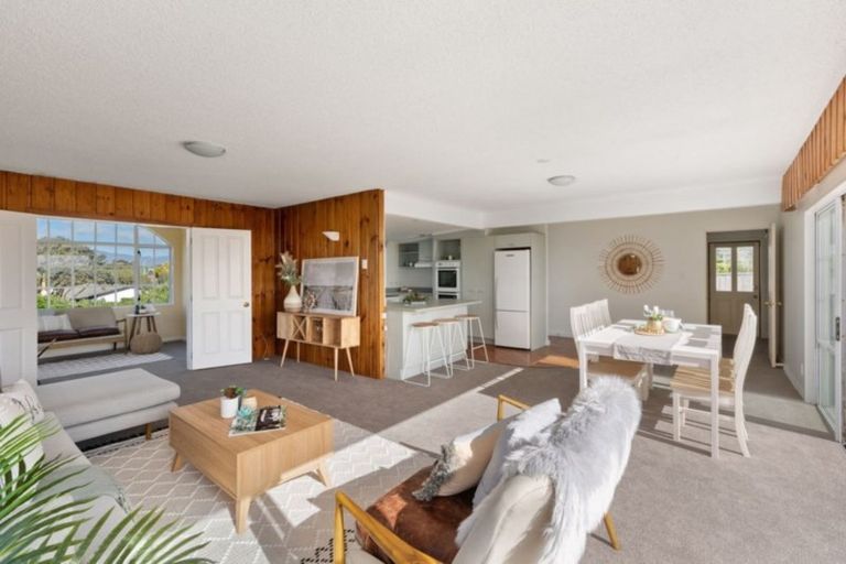 Photo of property in 68 Marine Parade, Otaki Beach, Otaki, 5512