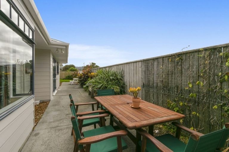 Photo of property in 52-54a Bell Road, Waiwhetu, Lower Hutt, 5010