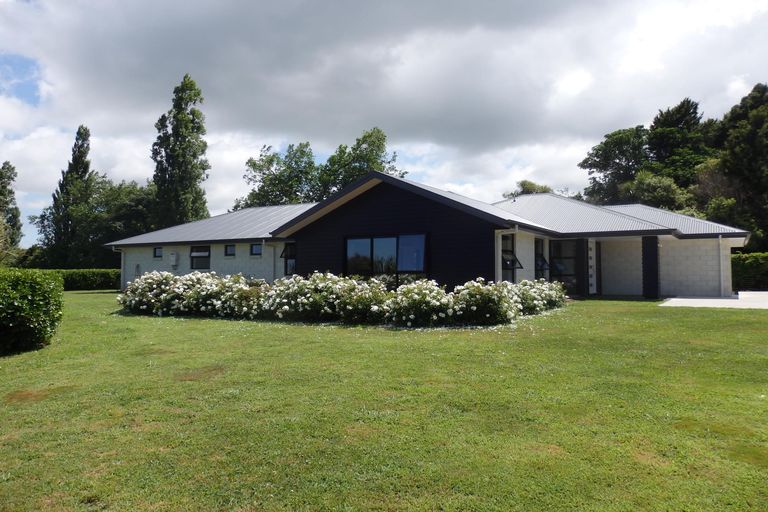 Photo of property in 20 Riverside Lane, Karapiro, Cambridge, 3494
