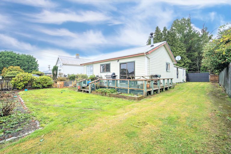 Photo of property in 5 Katrine Street, Otautau, 9610