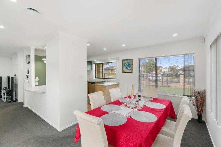 Photo of property in 335 Mahia Road, Weymouth, Auckland, 2103