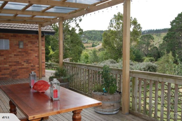 Photo of property in 75a Mick Dillon Road, Tahekeroa, Kaukapakapa, 0873