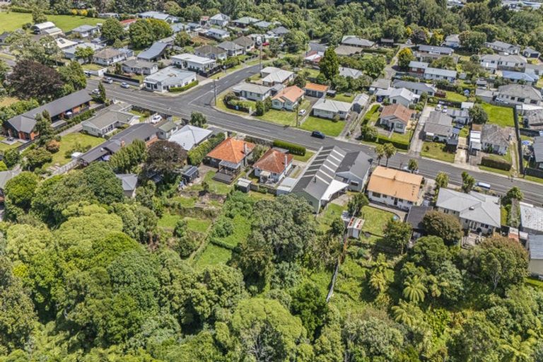 Photo of property in 415 Carrington Street, Upper Vogeltown, New Plymouth, 4310