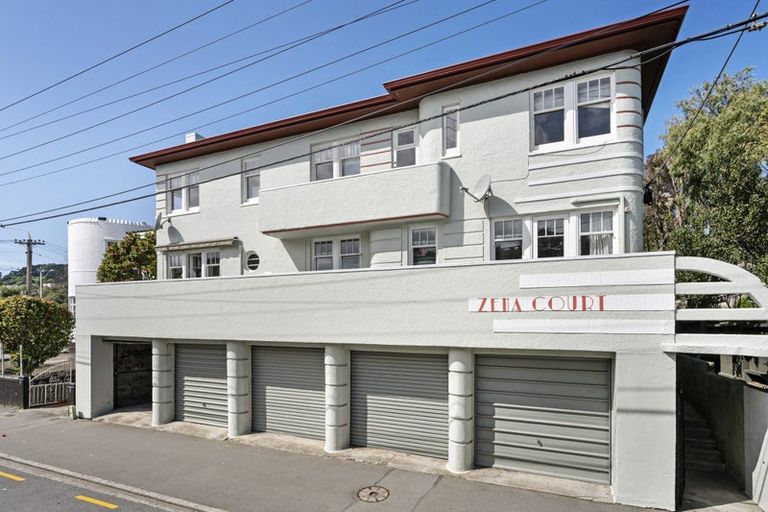 Photo of property in Zena Court, 6/11 Dufferin Street, Mount Victoria, Wellington, 6021