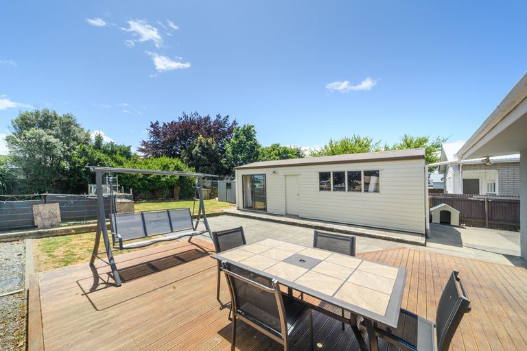 Photo of property in 24 Havill Street, Takaro, Palmerston North, 4410