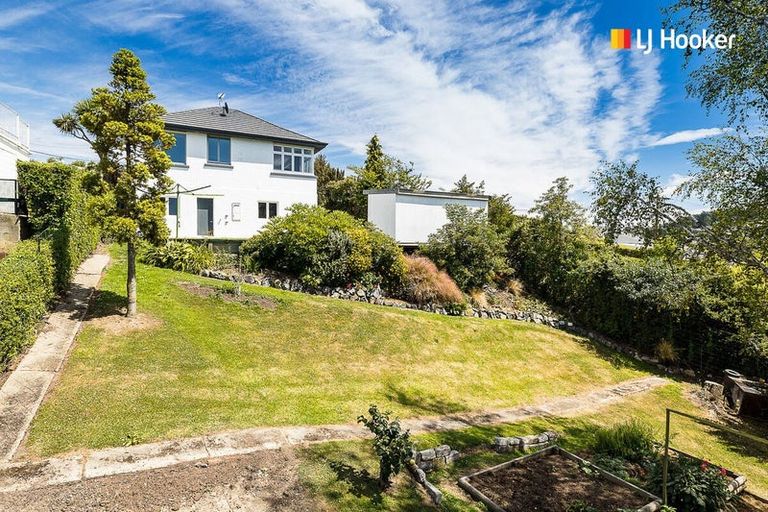 Photo of property in 12 Edinburgh Street, Green Island, Dunedin, 9018