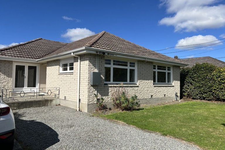 Photo of property in 25 Lothian Street, Ilam, Christchurch, 8041