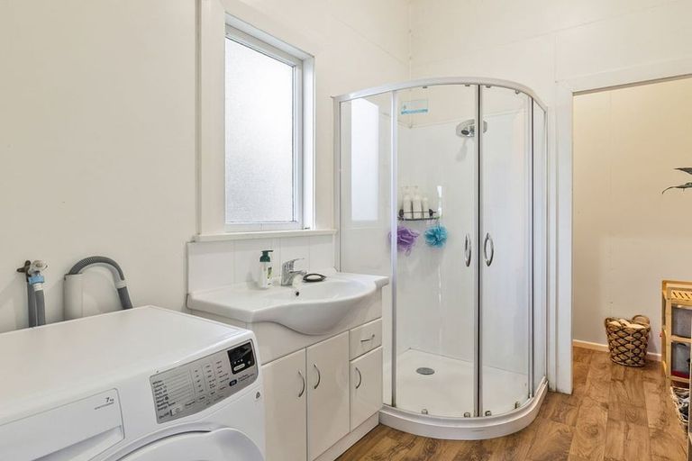 Photo of property in 150 Pine Hill Road, Dalmore, Dunedin, 9010