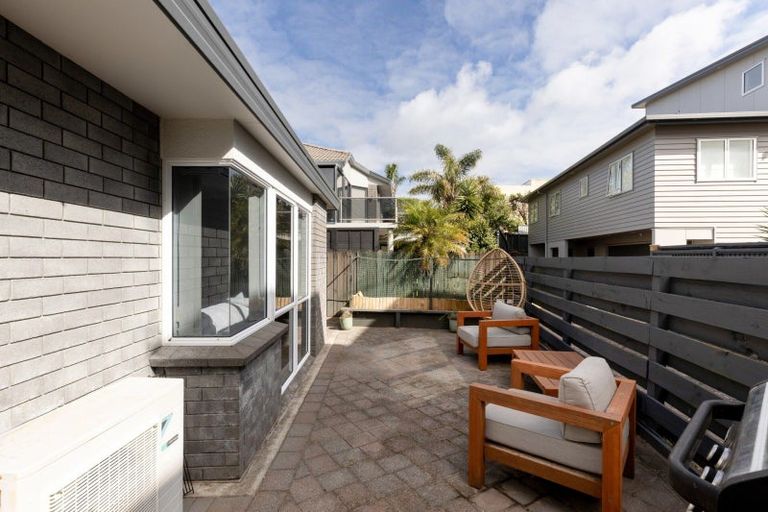 Photo of property in 23a Sunbrae Grove, Mount Maunganui, 3116