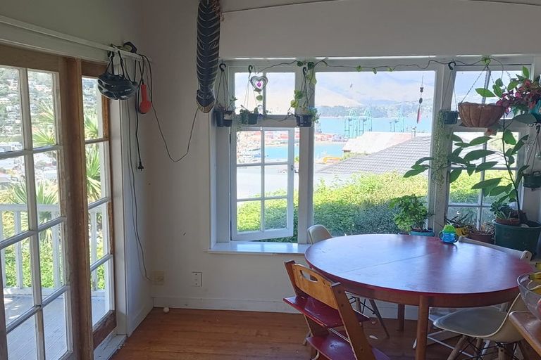 Photo of property in 29 Ticehurst Road, Lyttelton, 8082