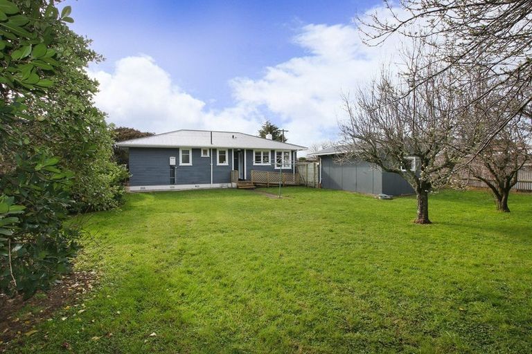 Photo of property in 6 Fox Place, Cloverlea, Palmerston North, 4412