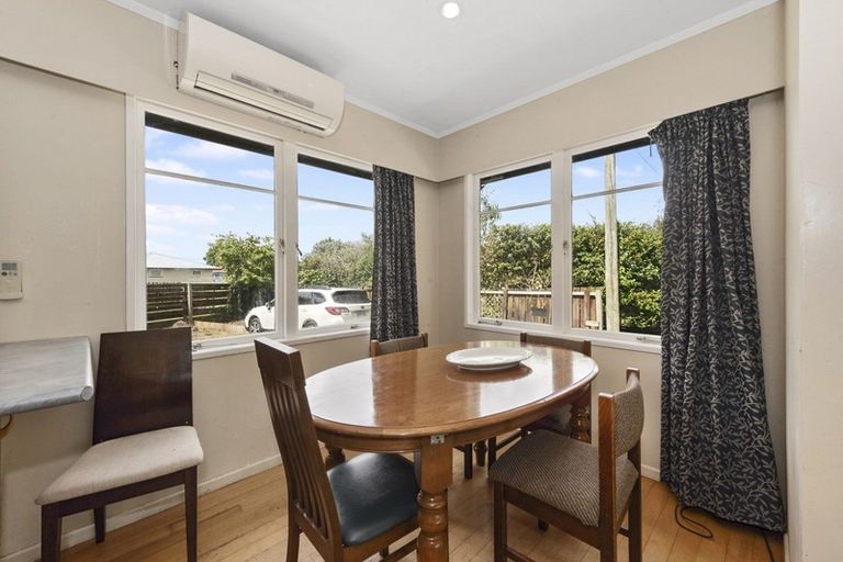 Photo of property in 20 Panair Crescent, Hillcrest, Hamilton, 3216