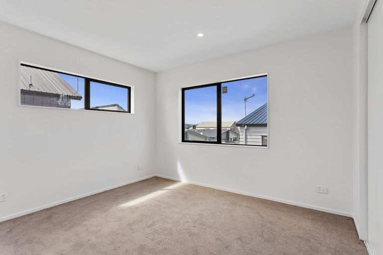 Photo of property in 20 Port Way, Rosehill, Papakura, 2113