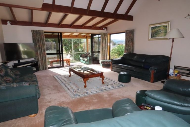 Photo of property in 1 Athenry Road, Bridge Hill, Alexandra, 9320