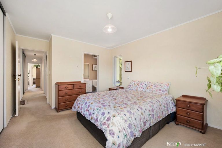 Photo of property in 6 Lingard Grove, Brooklyn, Wellington, 6021