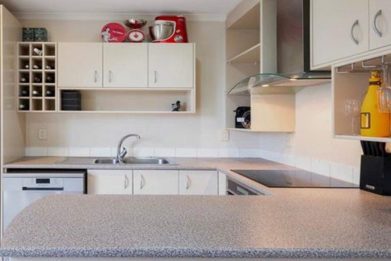 Photo of property in 10/268 Shirley Road, Papatoetoe, Auckland, 2025