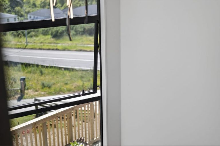 Photo of property in 244e West Hoe Heights, Orewa, 0931