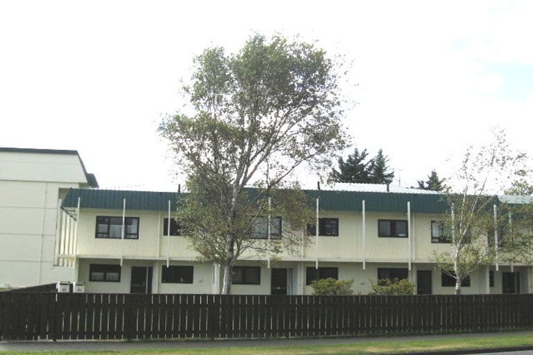 Photo of property in 41/51 Somme Road, Silverstream, Upper Hutt, 5019