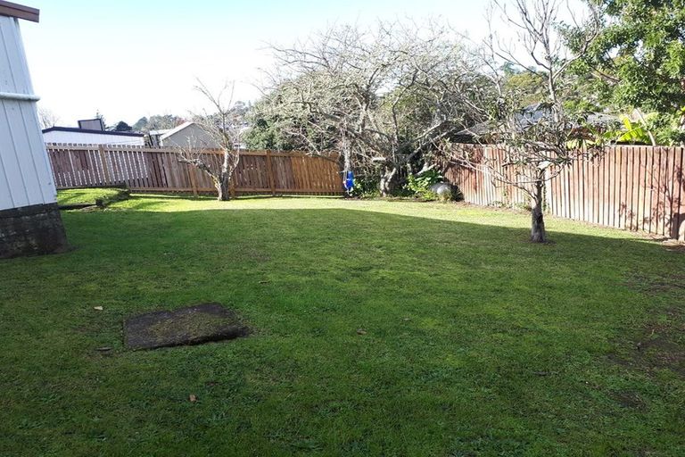 Photo of property in 13 Cranston Street, Torbay, Auckland, 0632