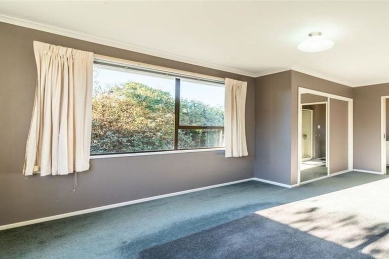 Photo of property in 76 Cheyenne Street, Sockburn, Christchurch, 8042