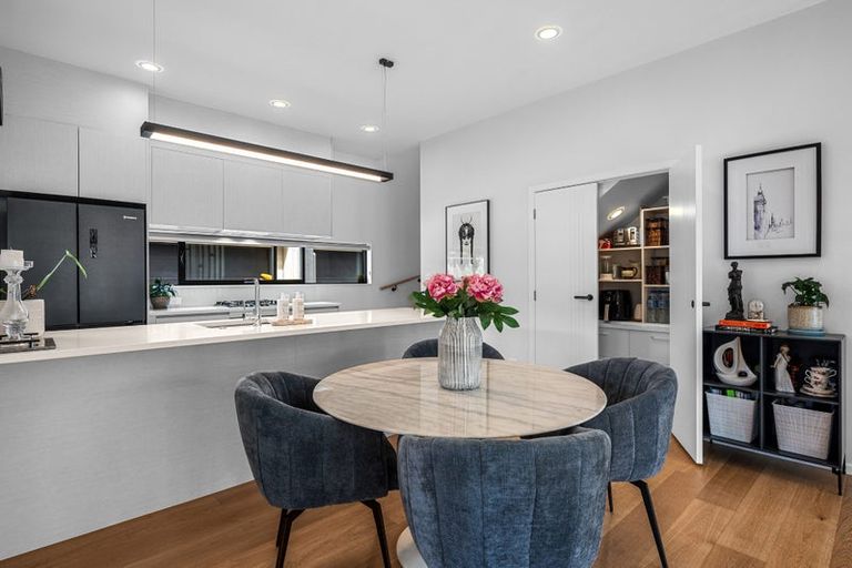 Photo of property in 2 Matau Way, Hauraki, Auckland, 0622