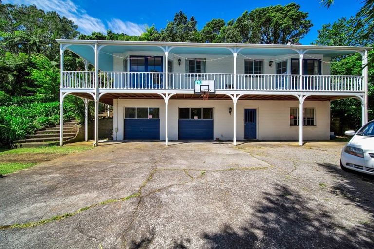 Photo of property in 89c Poplar Grove, Whalers Gate, New Plymouth, 4310