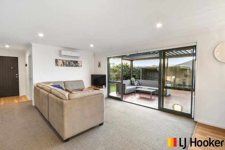 Photo of property in 9 Pyne Crescent, Pokeno, 2402