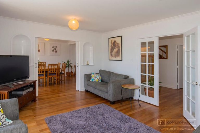 Photo of property in 35a Marine Parade, Seatoun, Wellington, 6022